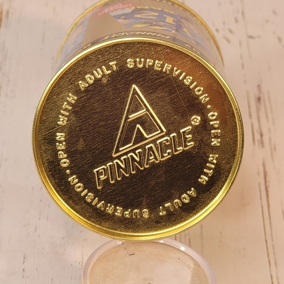 Pinnacle "97 Tony Banks Football Cards in a Can Gimmick Real Can Swaled NIP - Picture 6 of 7